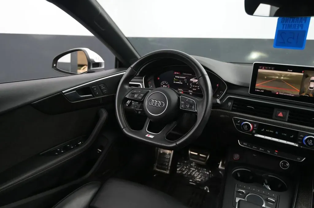 Audi S5 photo 34