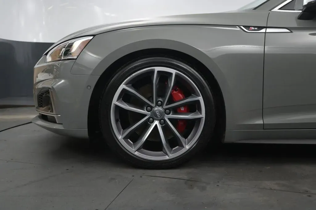 Audi S5 photo 10