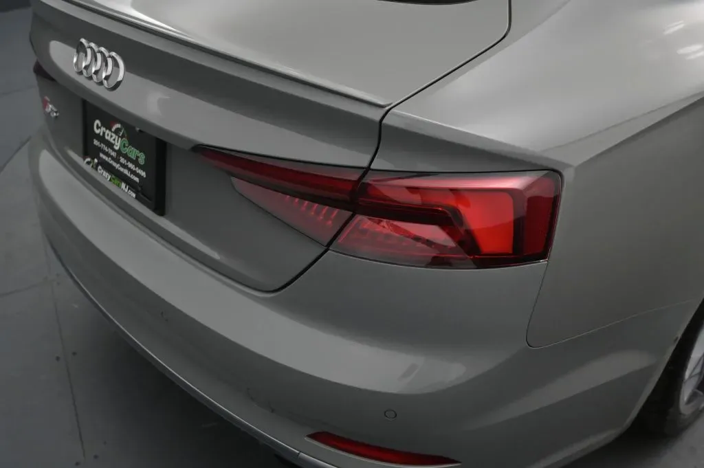 Audi S5 photo 16