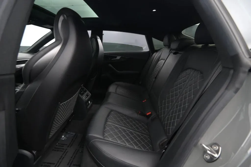 Audi S5 photo 43