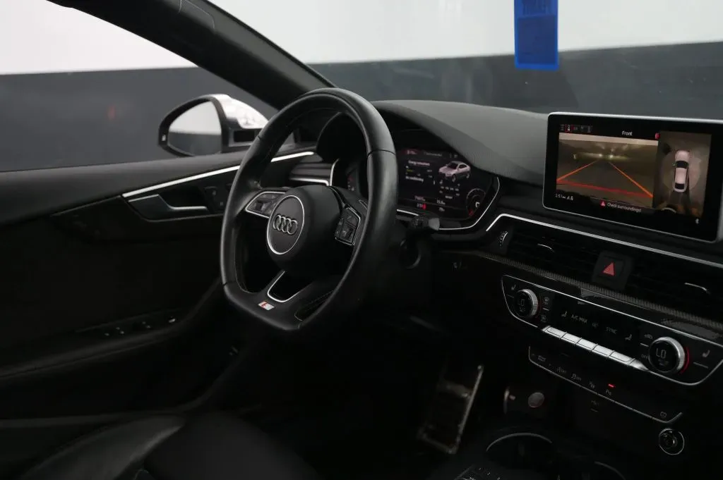 Audi S5 photo 49