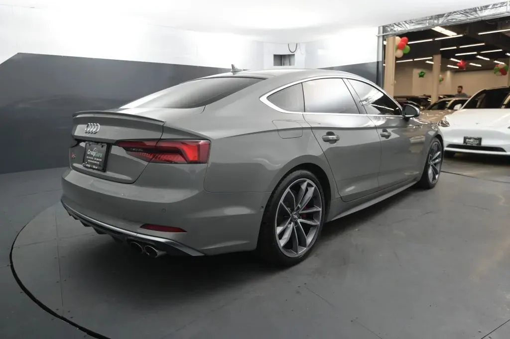 Audi S5 photo 5