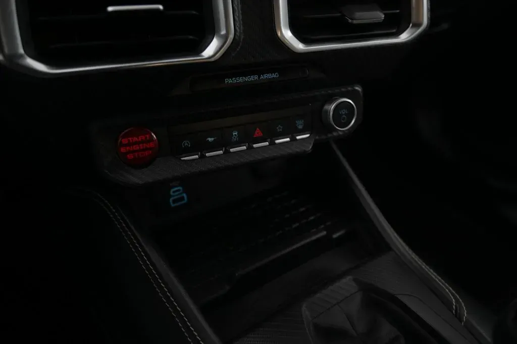 Ford Mustang photo 26