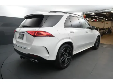 More photos of 2020 Mercedes-Benz GLE 350 4MATIC Sport Utility 4D at Crazy Cars Hillside, NJ
