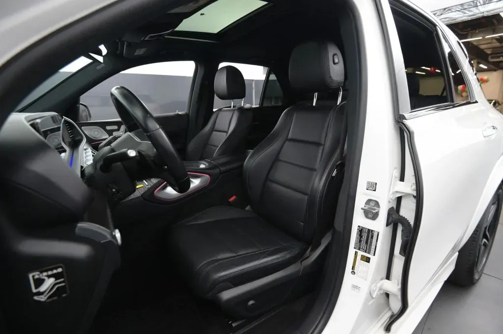 Mercedes-Benz GLE photo 40