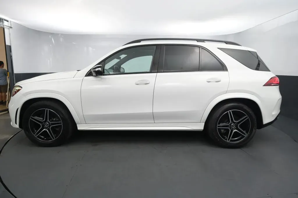 Mercedes-Benz GLE photo 2