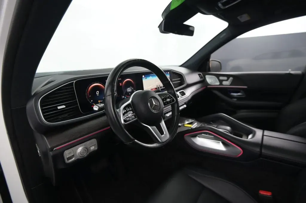 Mercedes-Benz GLE photo 39