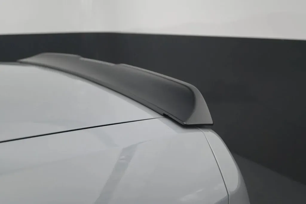 Dodge Challenger photo 13