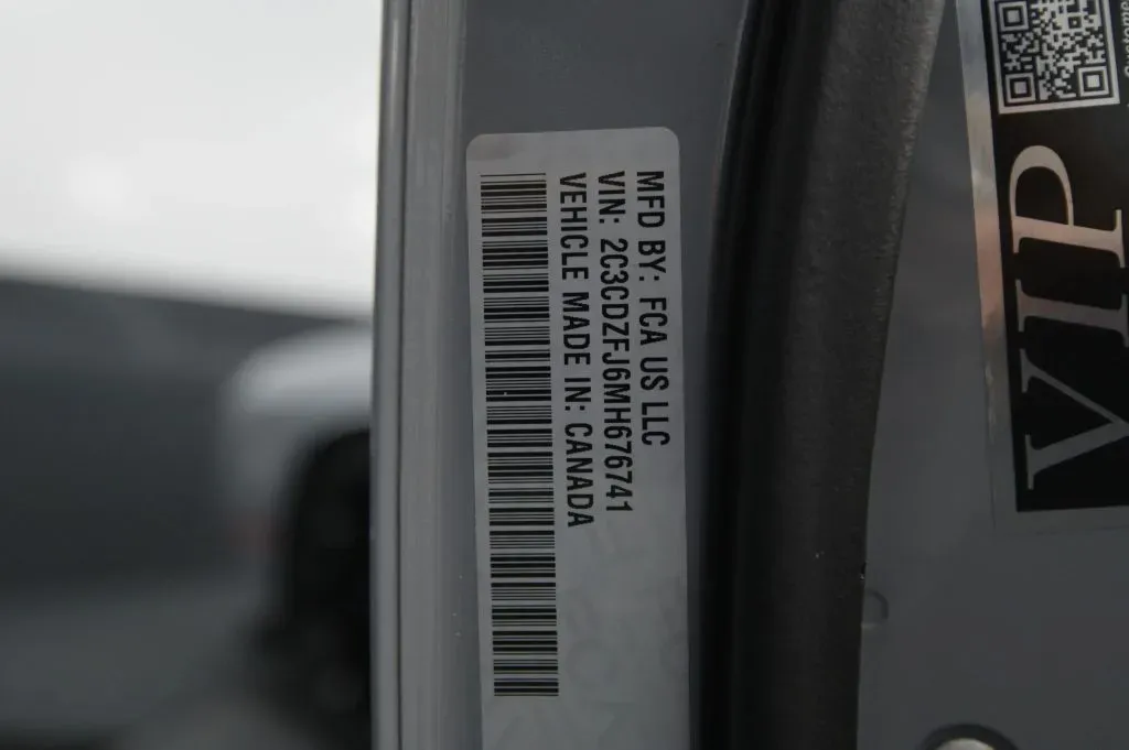 Dodge Challenger photo 20