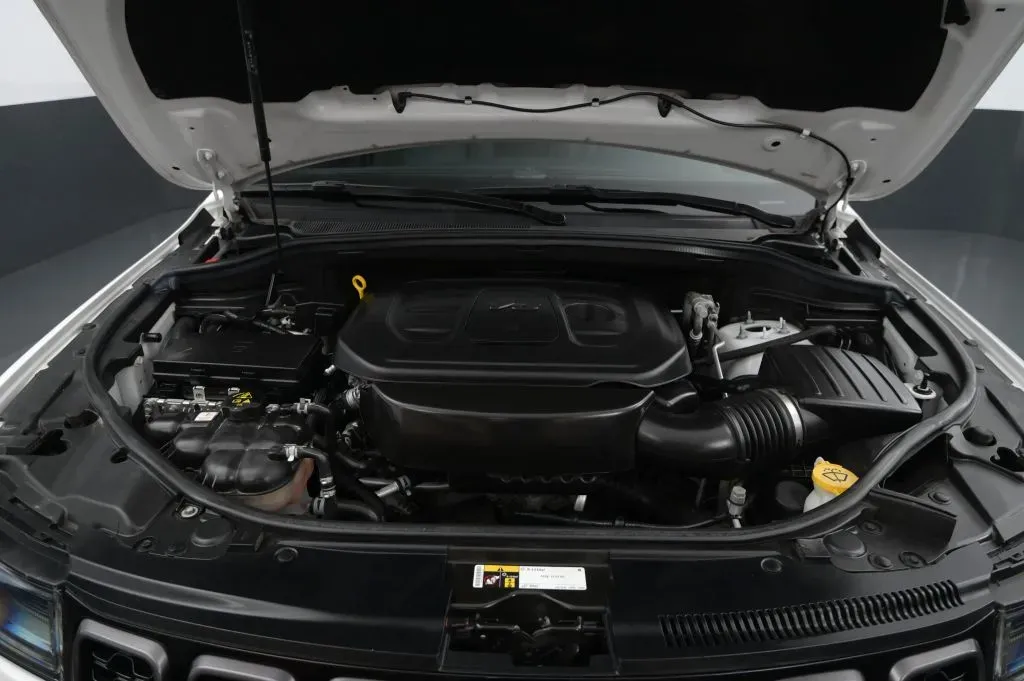 Jeep Grand Cherokee photo 17