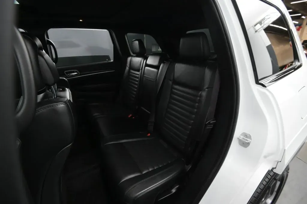 Jeep Grand Cherokee photo 41
