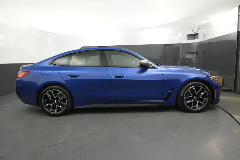 BMW 4 Series photo 6