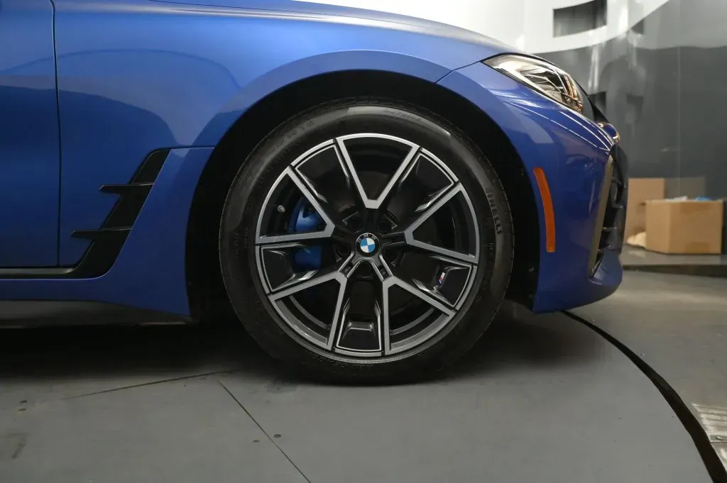 BMW 4 Series photo 19