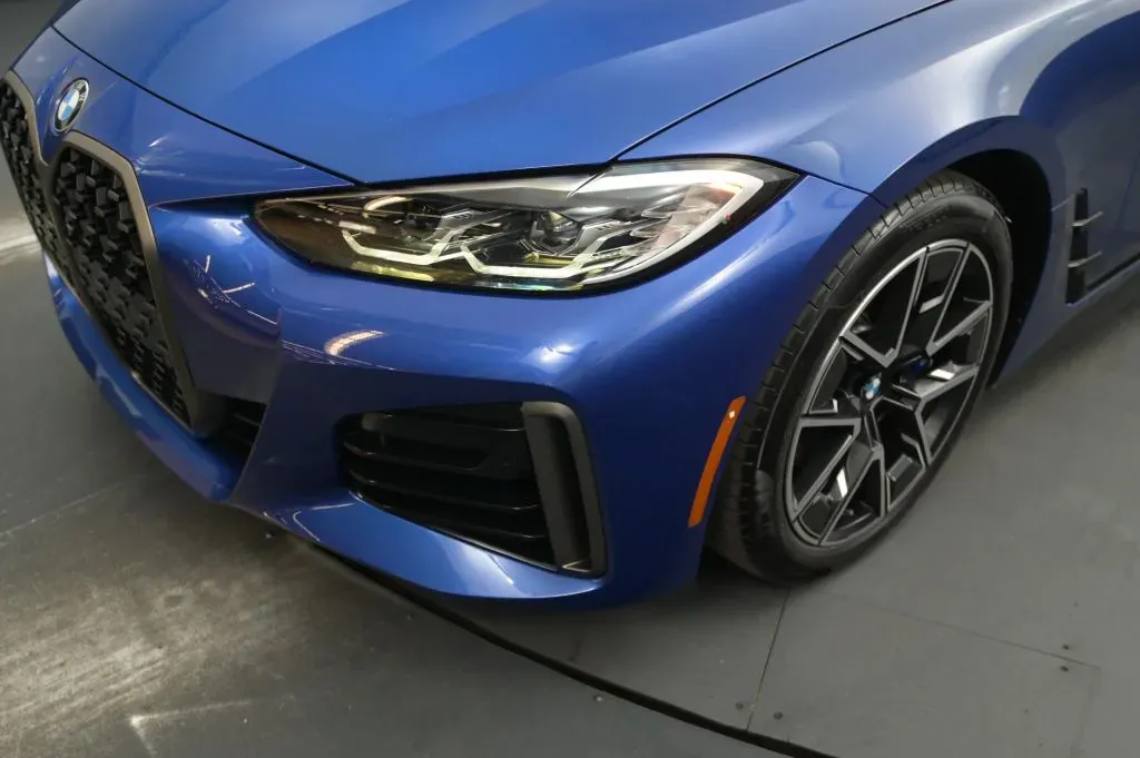 BMW 4 Series photo 9
