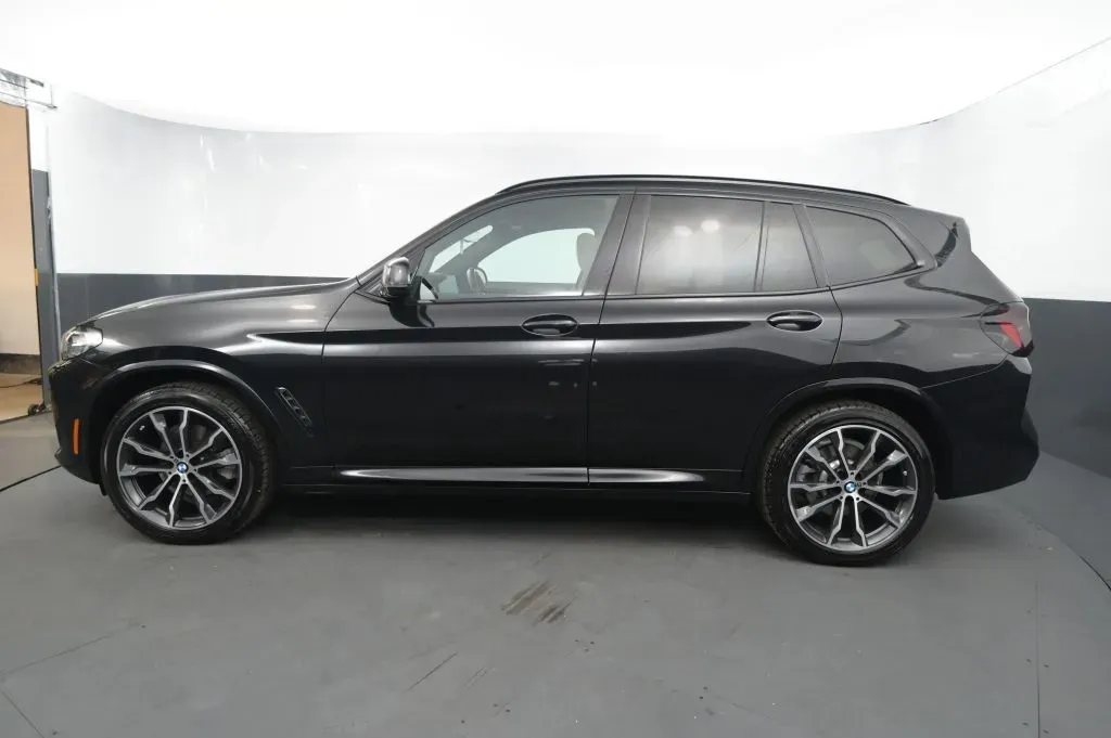 BMW X3 photo 2
