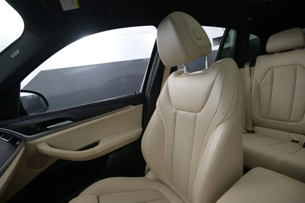 BMW X3 photo 28