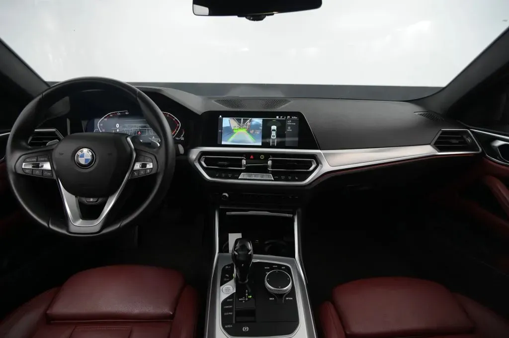 BMW 4 Series photo 29