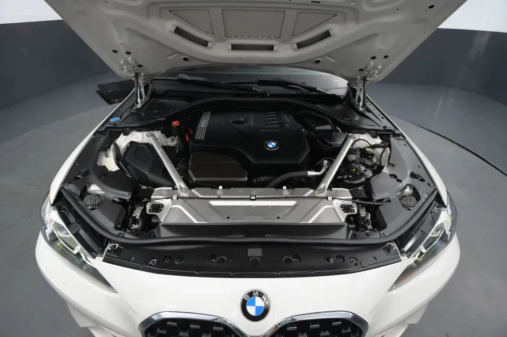 BMW 4 Series photo 18