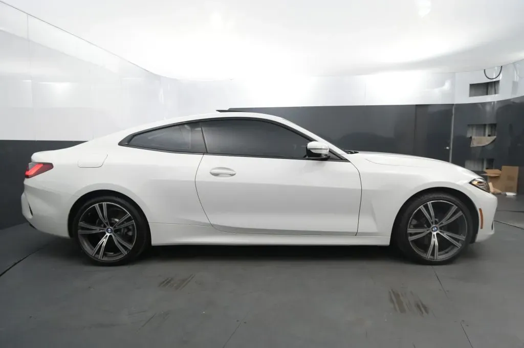 BMW 4 Series photo 6