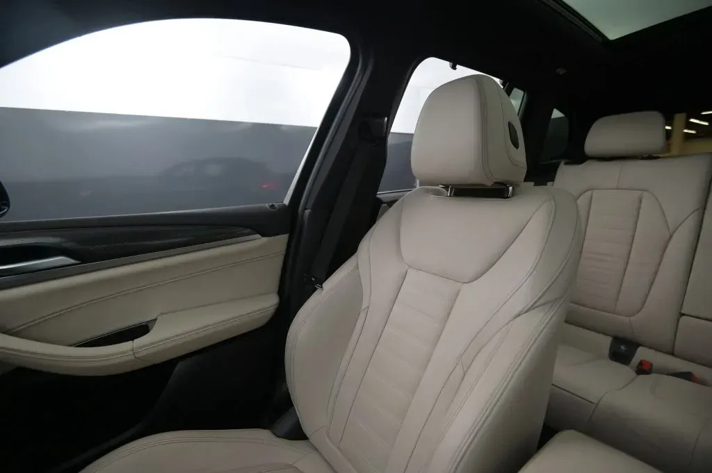 BMW X3 photo 29