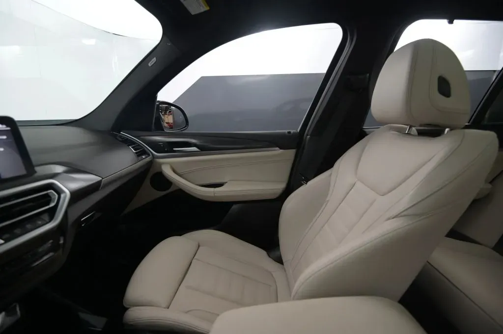 BMW X3 photo 28