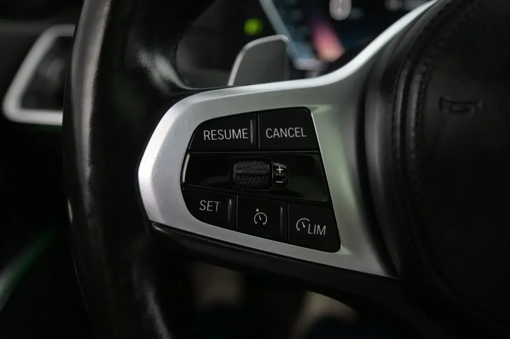 BMW 3 Series photo 26