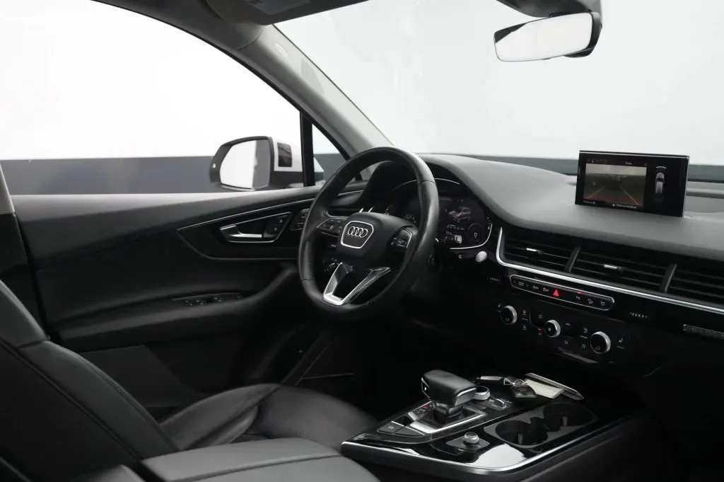 Audi Q7 photo 46