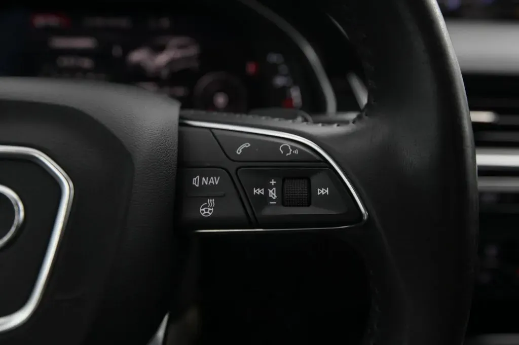 Audi Q7 photo 23