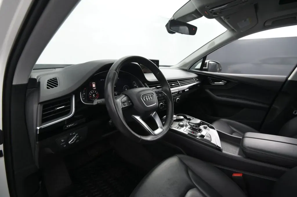 Audi Q7 photo 39