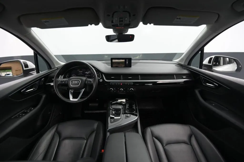 Audi Q7 photo 31