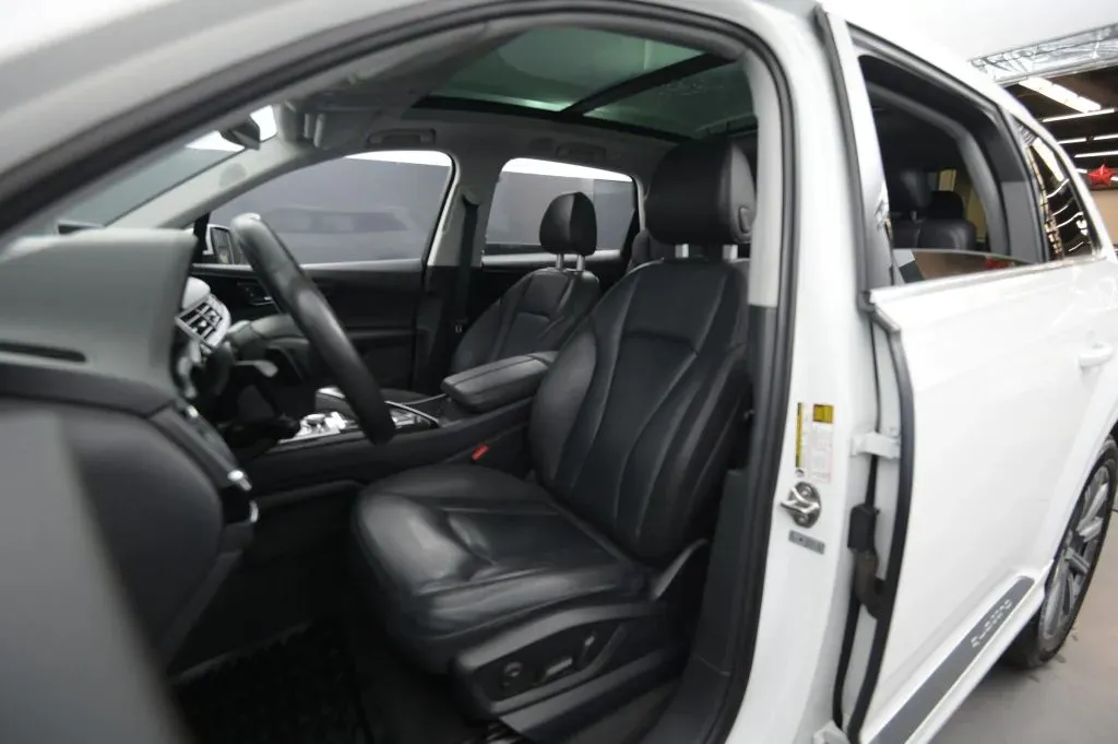 Audi Q7 photo 40