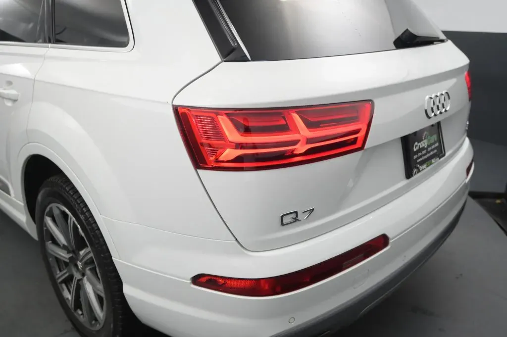 Audi Q7 photo 15