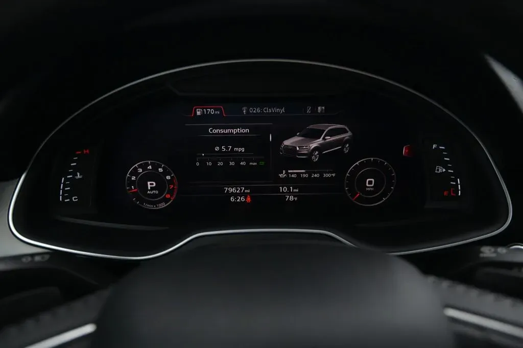 Audi Q7 photo 21