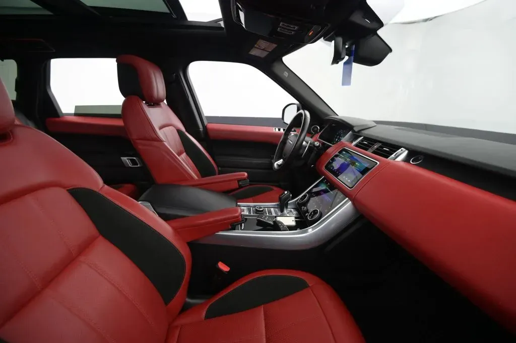 Land Rover Range Rover Sport photo 54