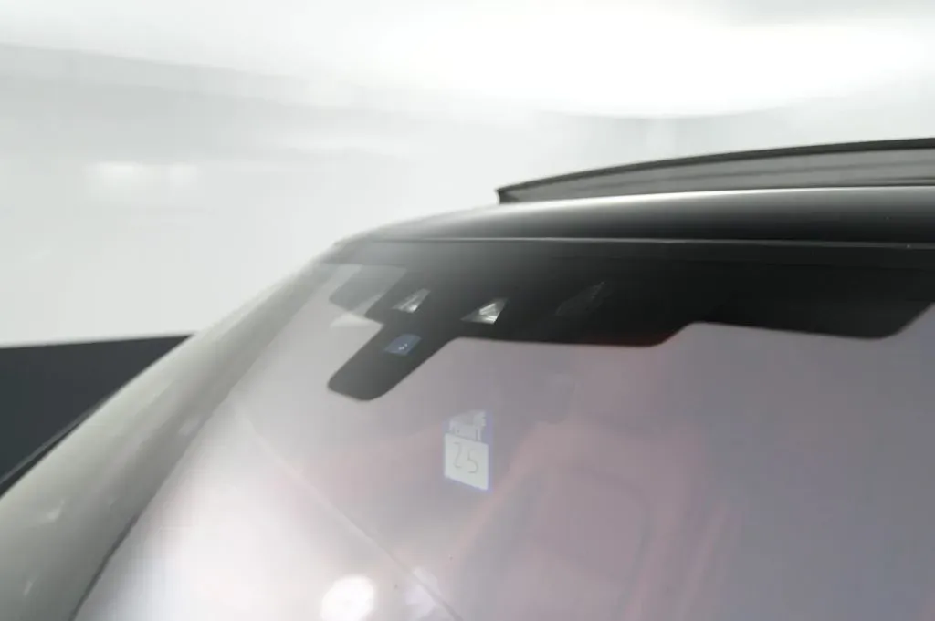 Land Rover Range Rover Sport photo 12
