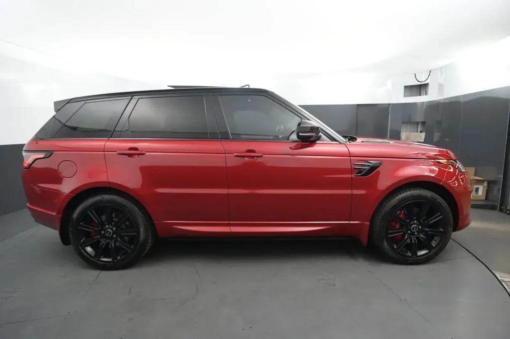 Land Rover Range Rover Sport photo 6