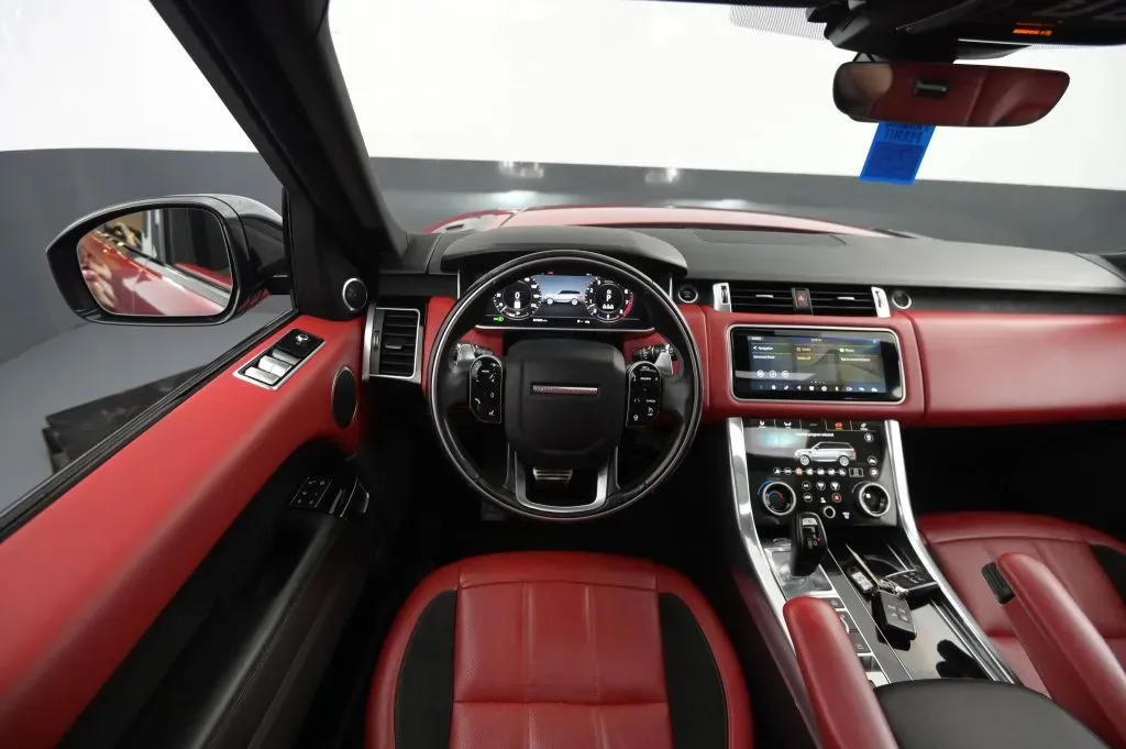 Land Rover Range Rover Sport photo 41