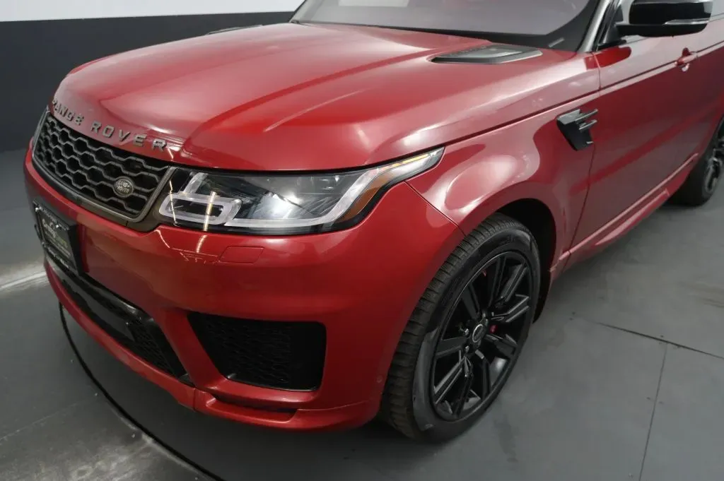 Land Rover Range Rover Sport photo 9