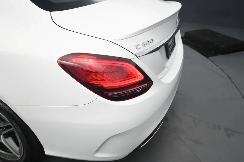 Mercedes-Benz C-Class photo 15
