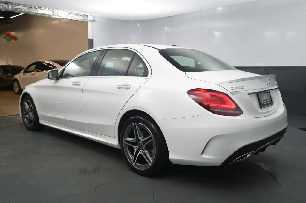 Mercedes-Benz C-Class photo 3
