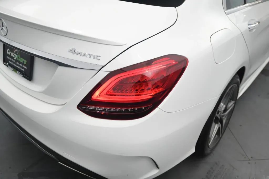 Mercedes-Benz C-Class photo 16