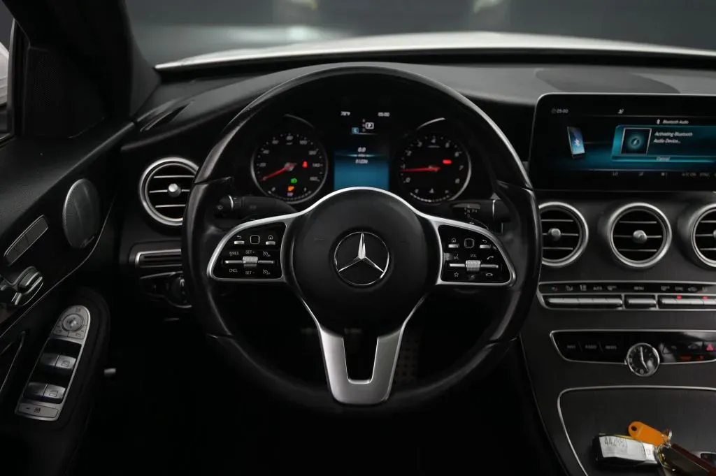 Mercedes-Benz C-Class photo 38