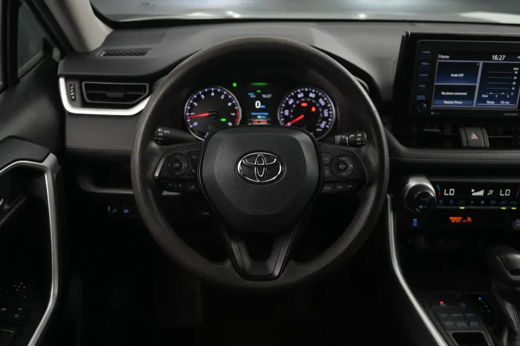 Toyota RAV4 photo 35