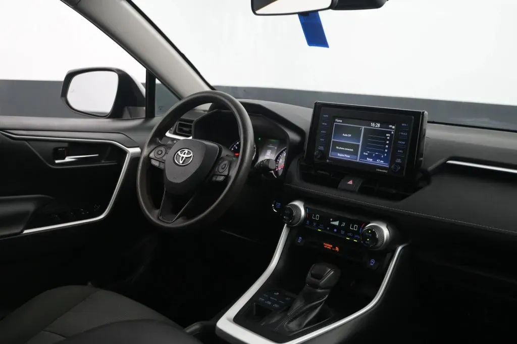 Toyota RAV4 photo 45
