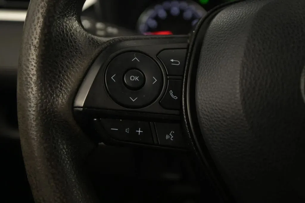 Toyota RAV4 photo 21