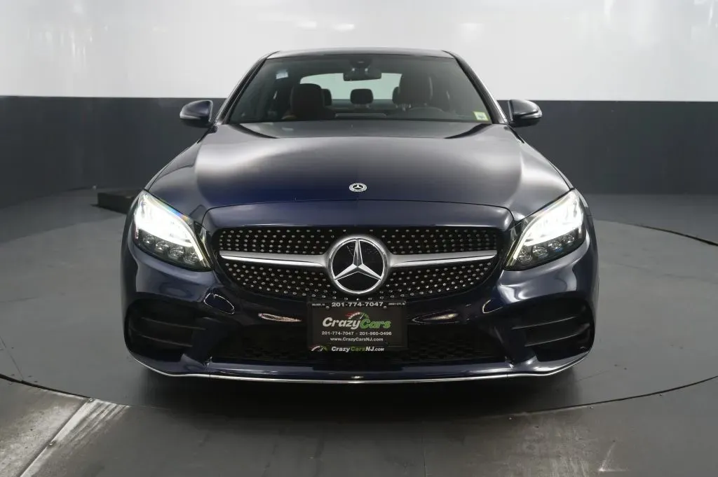 Mercedes-Benz C-Class photo 8