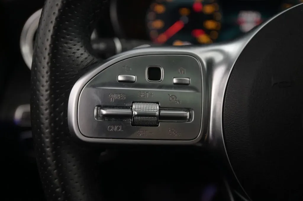 Mercedes-Benz C-Class photo 24