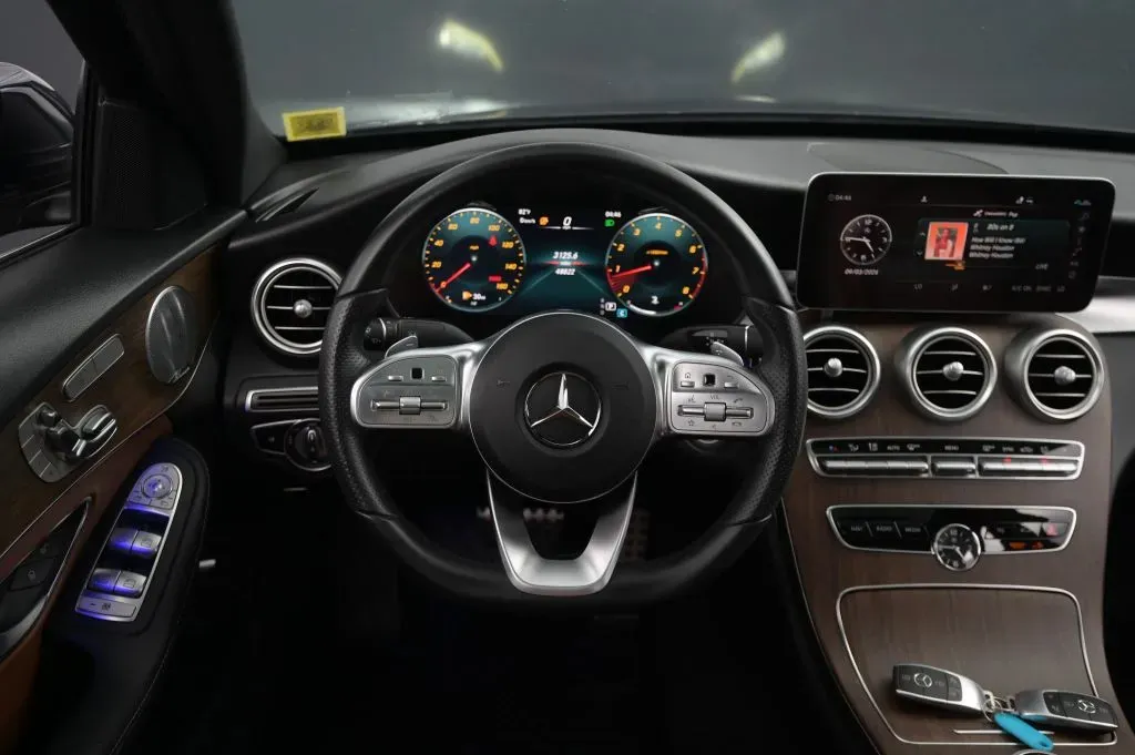Mercedes-Benz C-Class photo 39