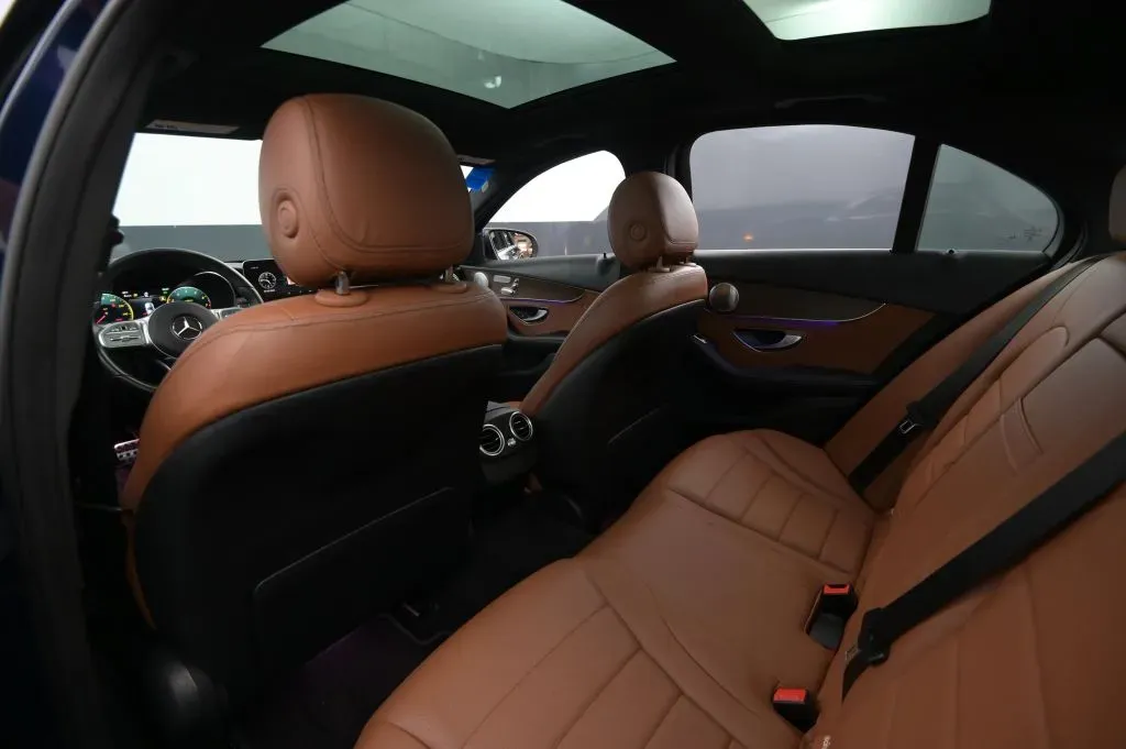 Mercedes-Benz C-Class photo 46