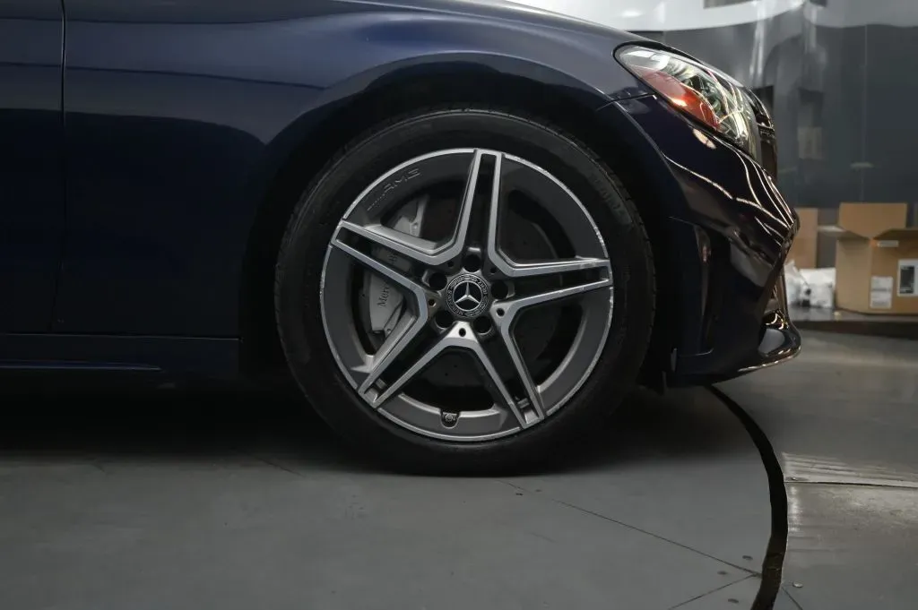 Mercedes-Benz C-Class photo 20